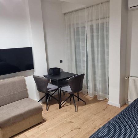 Sobe Marta Hotel Trgovisce Bagian luar foto